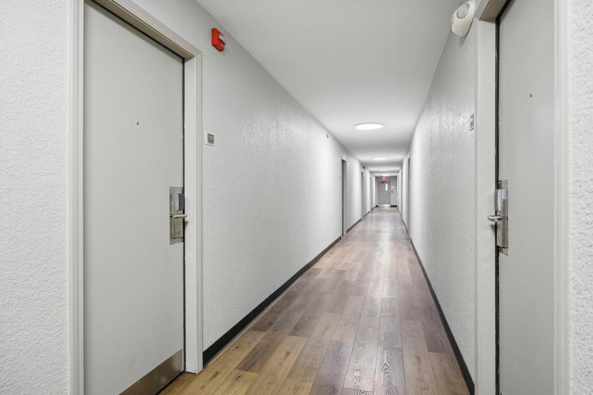 נאשוויל Homestay Suites מראה חיצוני תמונה